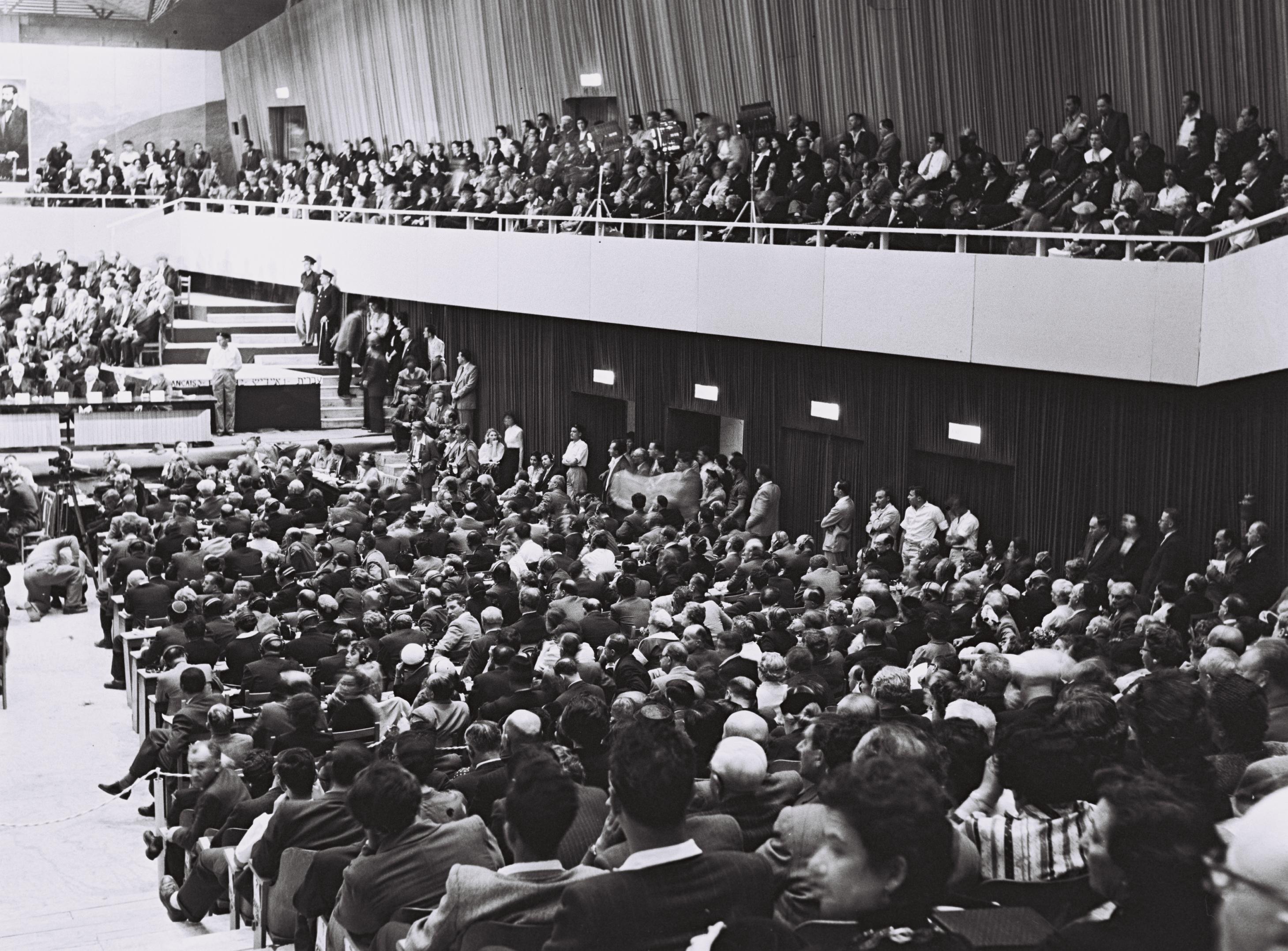 שרת העבודה: נאומה של גולדה בקונגרס הציוני, מאי 1956